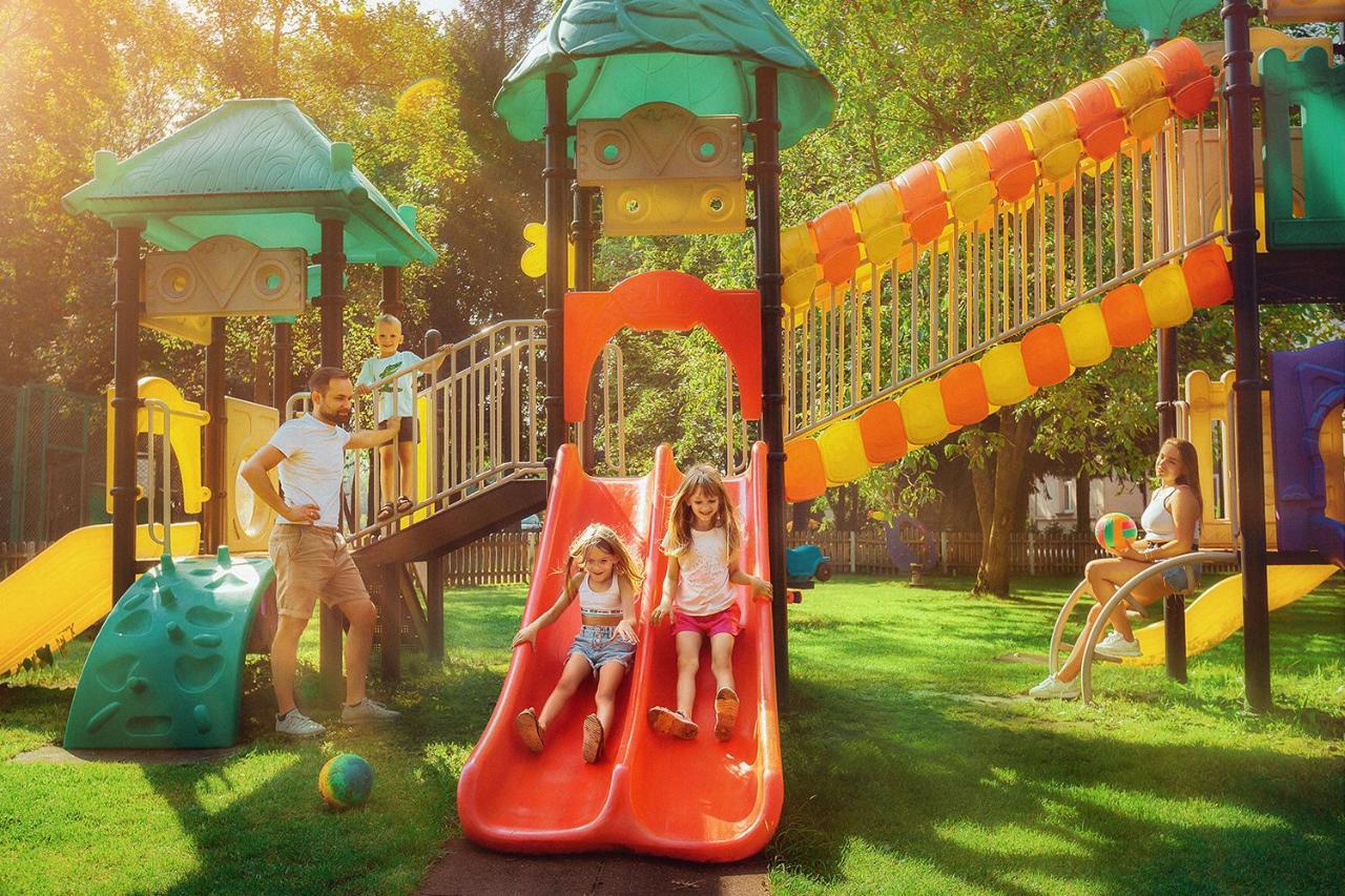 Zacisze Nad Nida Resort ピンチュフ エクステリア 写真