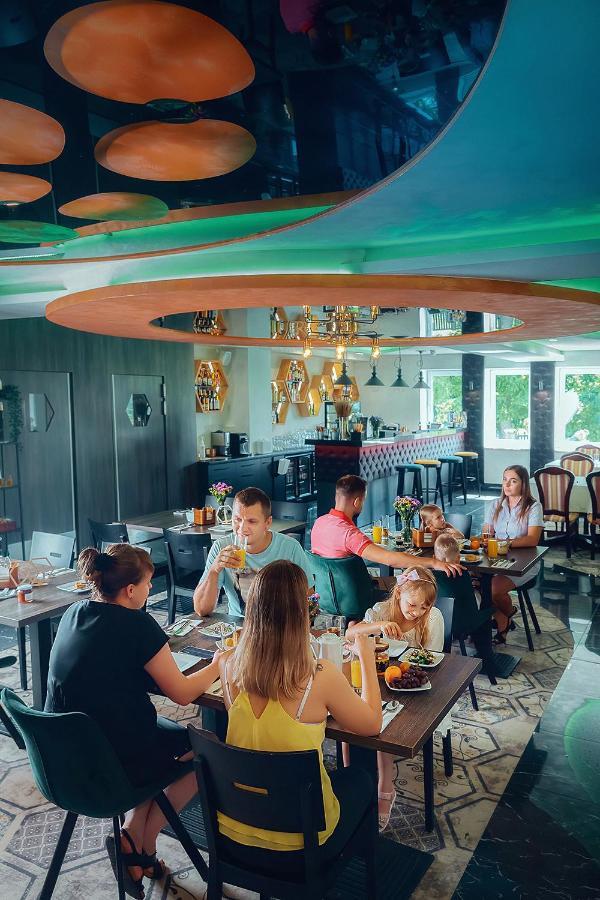 Zacisze Nad Nida Resort ピンチュフ エクステリア 写真