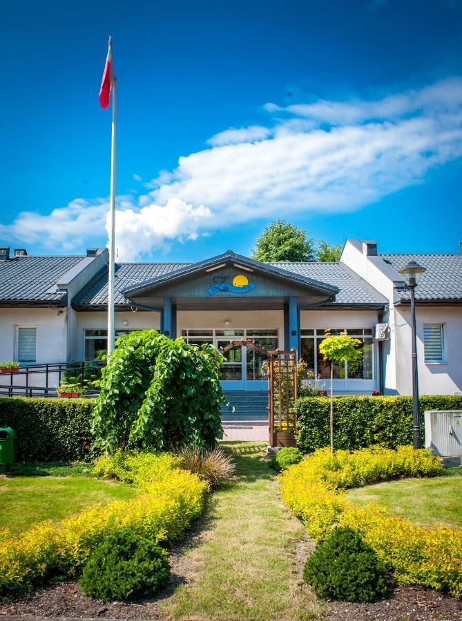 Zacisze Nad Nida Resort ピンチュフ エクステリア 写真